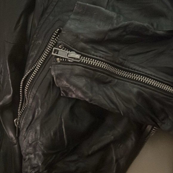 XSmall Lucky brand leather jacket. - Picture 4 of 7